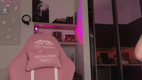 Elizabeth online show from 02-13-26, 03:19