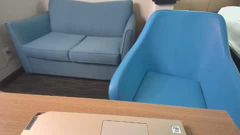 Snapshot of elizaangelof chatting on 05-24-26, 03:00 ElizaAngelOF online show from 05-24-26, 03:00