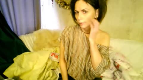 Snapshot of elizabe_th chatting on 02-20-26, 12:38 Elizabethangel online show from 02-20-26, 12:38
