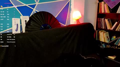 elizabeht_911 online show from 03-12-26, 02:07