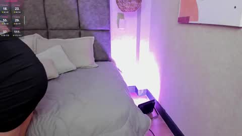 elizabeth online show from 09-26-25, 07:40