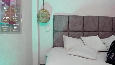 elizabeth online show from 10-18-25, 07:25