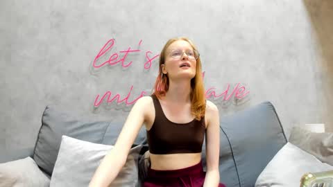 Elizabeth online show from 02-08-25, 02:05