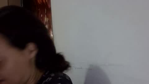 Elizabeth Martinez  online show from 01-05-26, 06:22