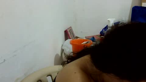 Elizabeth Martinez  online show from 06-26-26, 05:50