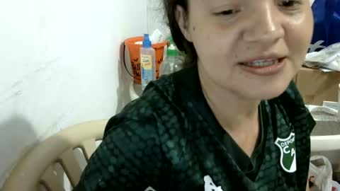 Elizabeth Martinez  online show from 08-01-26, 04:39