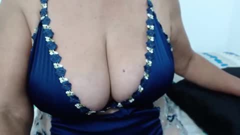 ElizabethMiler online show from 05-25-26, 02:50