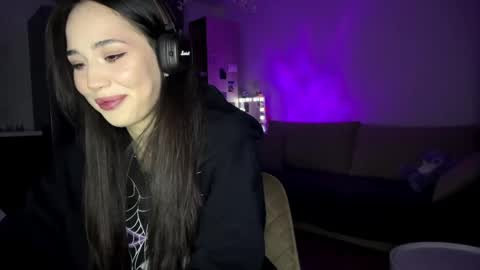 Snapshot of elizabetswan chatting on 04-11-26, 09:19 Elizabet online show from 04-11-26, 09:19