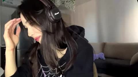 Snapshot of elizabetswan chatting on 04-12-26, 01:38 Elizabet online show from 04-12-26, 01:38