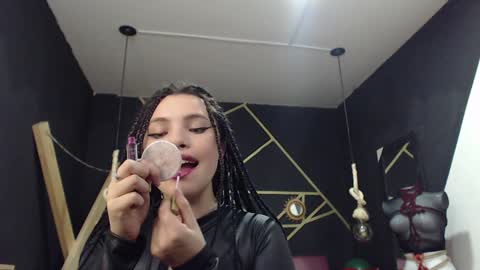   online show from 12-06-24, 09:46