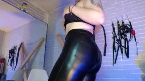   online show from 07-28-26, 09:03