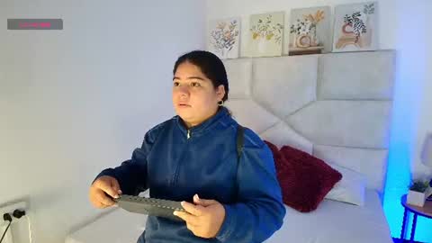 Eliza online show from 07-10-26, 11:46