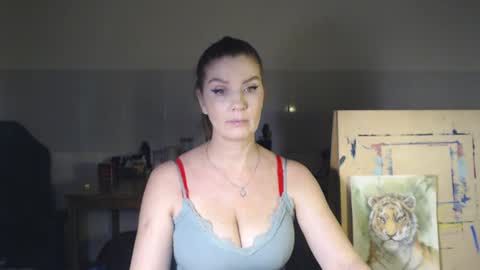 Snapshot of elizzo chatting on 01-12-25, 04:10 Eliekind online show from 01-12-25, 04:10