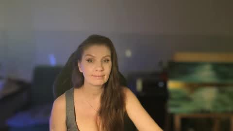 Snapshot of elizzo chatting on 03-24-26, 04:06 Eliekind online show from 03-24-26, 04:06