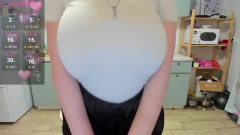 Lina online show from 03-26-26, 11:10