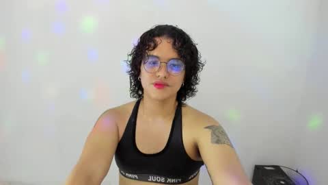 Snapshot of elkingthe chatting on 10-25-25, 07:52 Diana online show from 10-25-25, 07:52