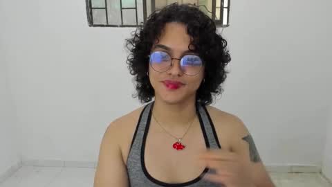 Snapshot of elkingthe chatting on 11-25-25, 06:30 Diana online show from 11-25-25, 06:30