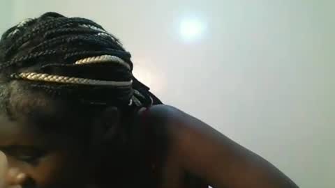 ella8_ online show from 06-30-26, 08:15