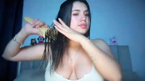 Ella  online show from 07-30-26, 05:06