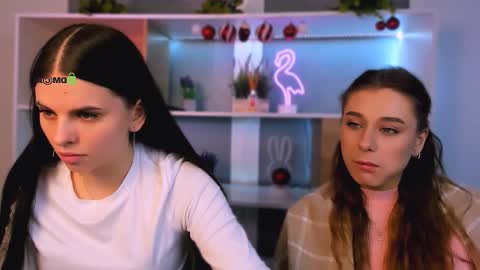 Snapshot of ella_coco chatting on 01-09-26, 07:44 ella_coco online show from 01-09-26, 07:44