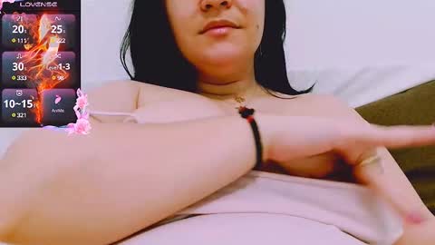 Ella  online show from 03-11-25, 09:04