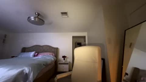 ella_ella_ella_ay online show from 11-05-25, 02:33