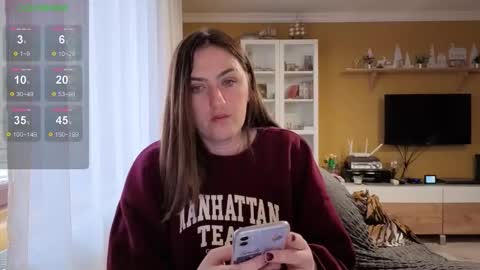 Snapshot of ella_max_live chatting on 02-10-26, 07:34 Ella Max online show from 02-10-26, 07:34