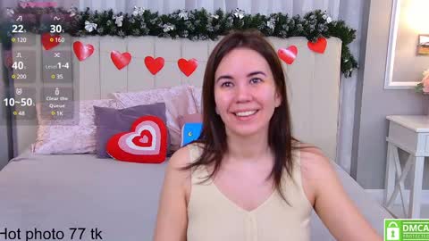 Ella online show from 03-07-25, 04:13