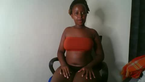 ellah-simone online show from 05-17-26, 12:08