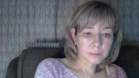 Snapshot of ellajohnsonx chatting on 12-20-24, 06:24 ellajohnsonx online show from 12-20-24, 06:24