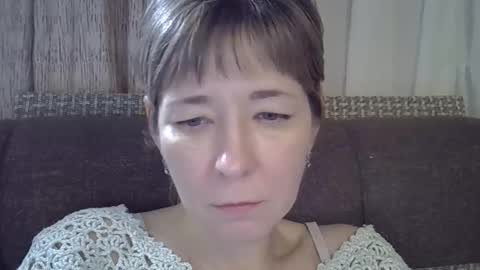 Snapshot of ellajohnsonx chatting on 02-16-25, 06:43 ellajohnsonx online show from 02-16-25, 06:43