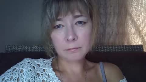 Snapshot of ellajohnsonx chatting on 09-18-25, 12:29 ellajohnsonx online show from 09-18-25, 12:29