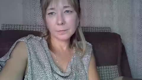 Snapshot of ellajohnsonx chatting on 09-27-25, 10:26 ellajohnsonx online show from 09-27-25, 10:26