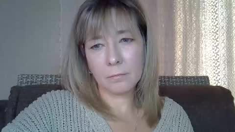 Snapshot of ellajohnsonx chatting on 09-28-25, 12:10 ellajohnsonx online show from 09-28-25, 12:10
