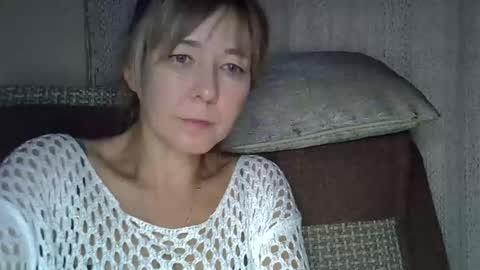 Snapshot of ellajohnsonx chatting on 10-11-25, 09:57 ellajohnsonx online show from 10-11-25, 09:57