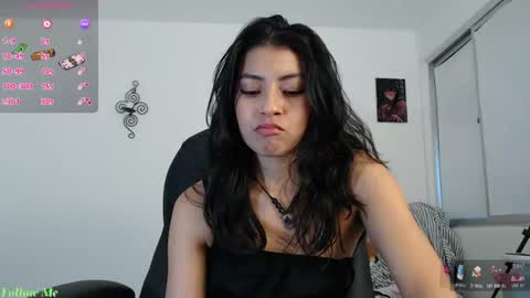 Ella Amoneth online show from 06-14-26, 10:45