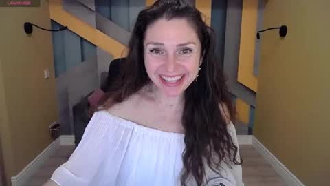 Snapshot of ellalongs chatting on 12-14-24, 03:47 EllaLongs online show from 12-14-24, 03:47