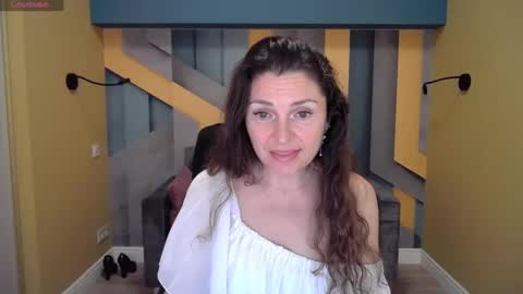 Snapshot of ellalongs chatting on 12-18-24, 04:28 EllaLongs online show from 12-18-24, 04:28