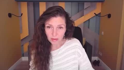 EllaLongs online show from 05-30-26, 11:18