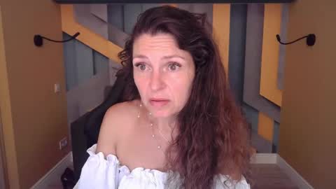 EllaLongs online show from 07-04-26, 11:38