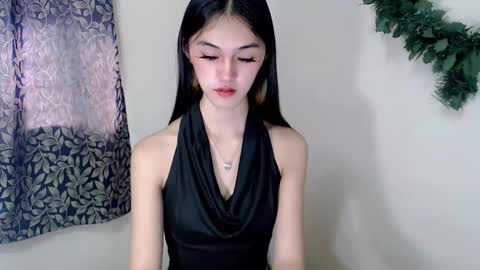 Snapshot of ellamiller69 chatting on 10-18-25, 10:54 ELLA online show from 10-18-25, 10:54