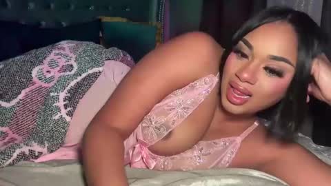 Snapshot of ellaparkerrr chatting on 02-28-26, 11:39 ellaparkerrr online show from 02-28-26, 11:39