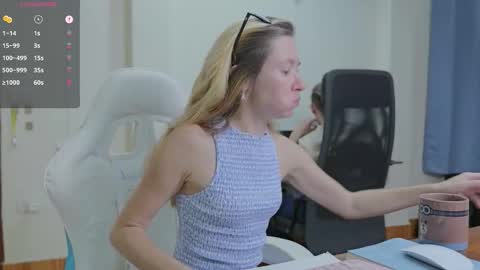 Snapshot of ellcrys chatting on 09-14-25, 09:14 im Elsa lets go Subscribe to my OF and Youtube -35 online show from 09-14-25, 09:14