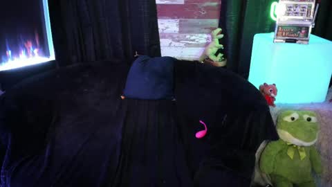 ELLE online show from 03-22-26, 07:17