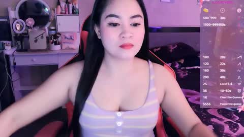 Ann online show from 11-20-25, 01:22