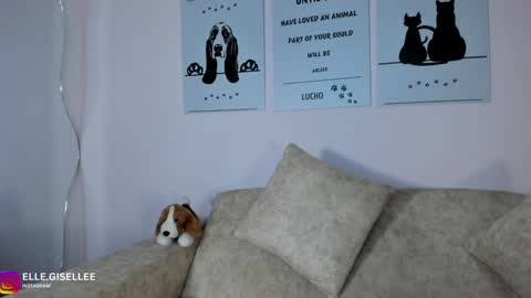 Yiss online show from 02-07-25, 10:40