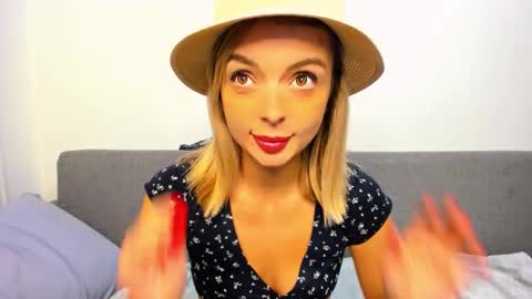 ellen_flow online show from 10-14-25, 09:59