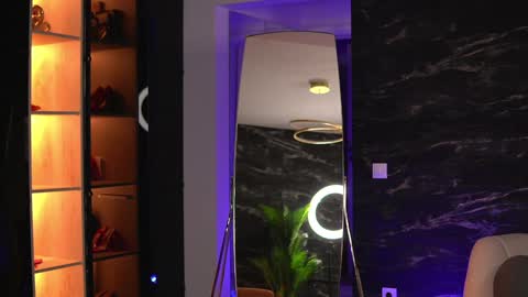 EllenKarter online show from 02-05-25, 08:57