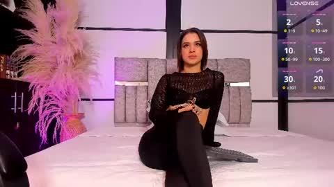 elliecarter_ online show from 07-27-26, 04:19
