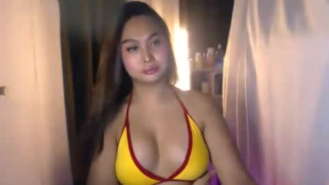 ellie online show from 06-14-26, 03:47